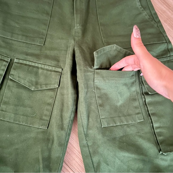 The Frankie Shop Carrie Cargo Pants - Picture 5 of 12